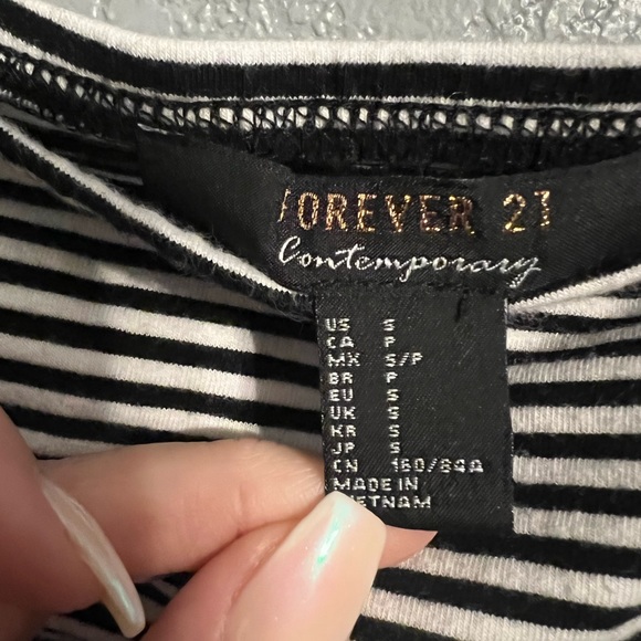 Forever 21 Off the Shoulder Bodysuit - Picture 3 of 4